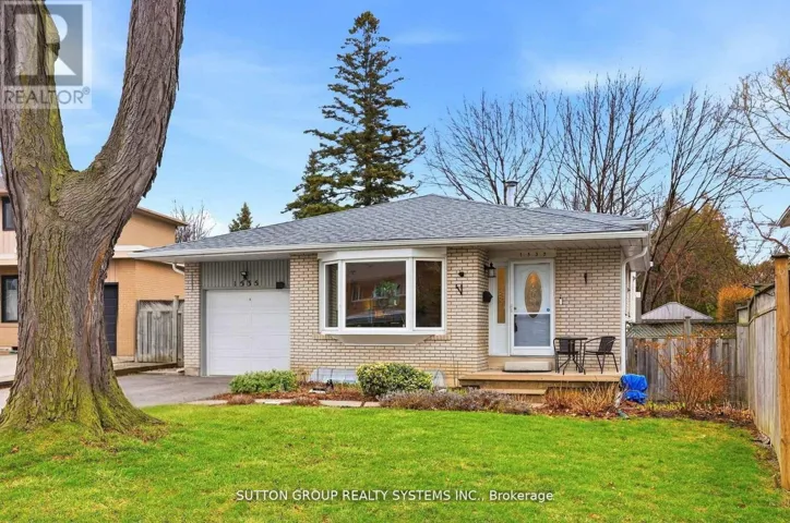 1535 THETFORD COURT, Mississauga (Clarkson), Ontario L5J3N2