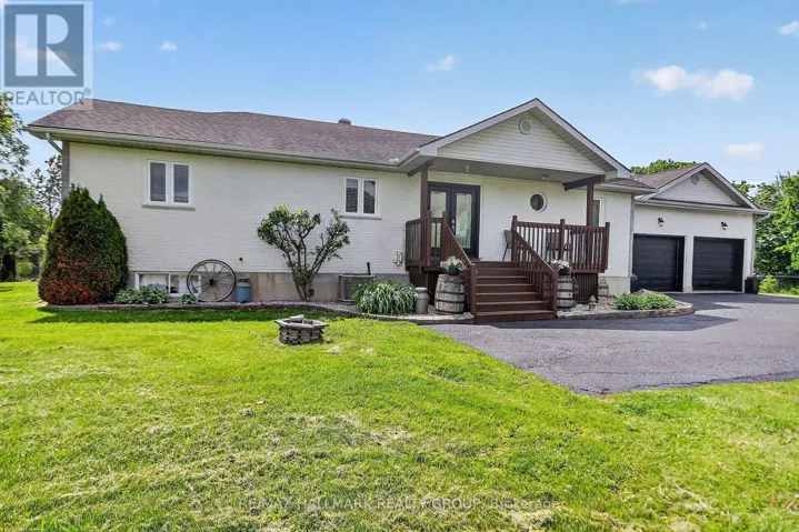 7414 DAWN TARA DRIVE, Ottawa, Ontario K4P1P4
