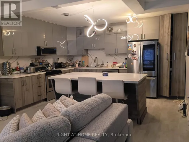 2407 - 33 HARBOUR SQUARE, Toronto (Waterfront Communities), Ontario M5J2G2