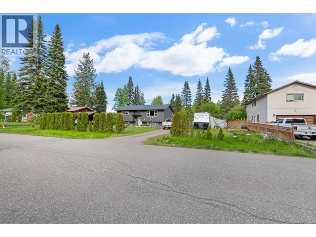 8274 SPARROW ROAD, Prince George, British Columbia V2K5H3