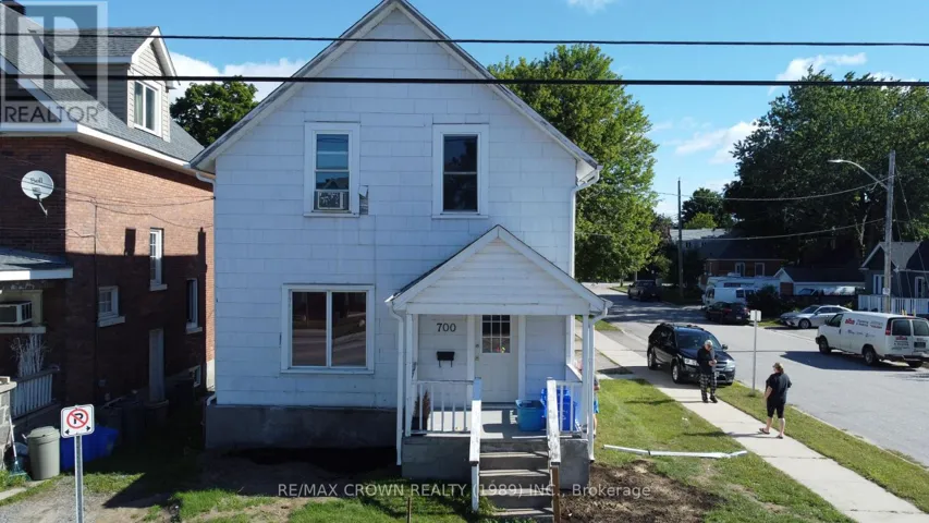 700 MAIN STREET W, North Bay (West End), Ontario P1B2V7