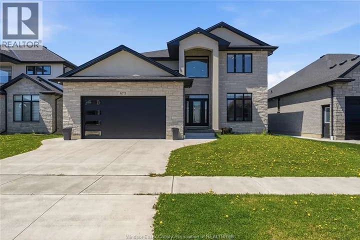 875 MAGNOLIA LANE, Sarnia, Ontario N7S0G3