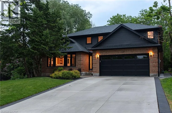 323 CALVINGTON Place, Waterloo, Ontario N2T1P9