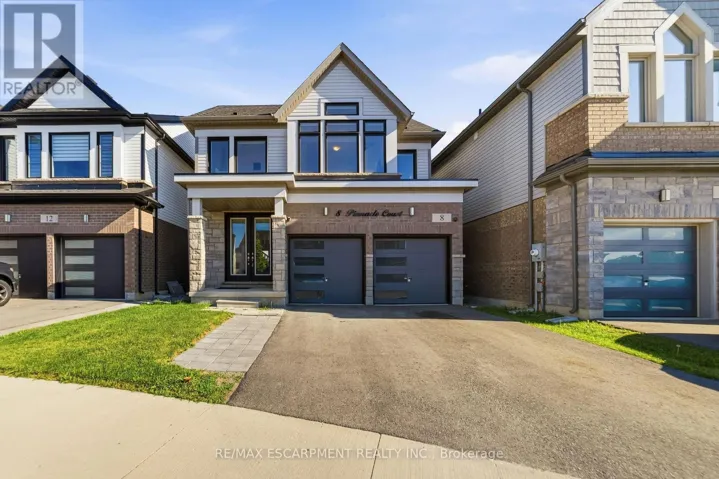 8 PINNACLE COURT, Hamilton (Mount Hope), Ontario L0R1W0