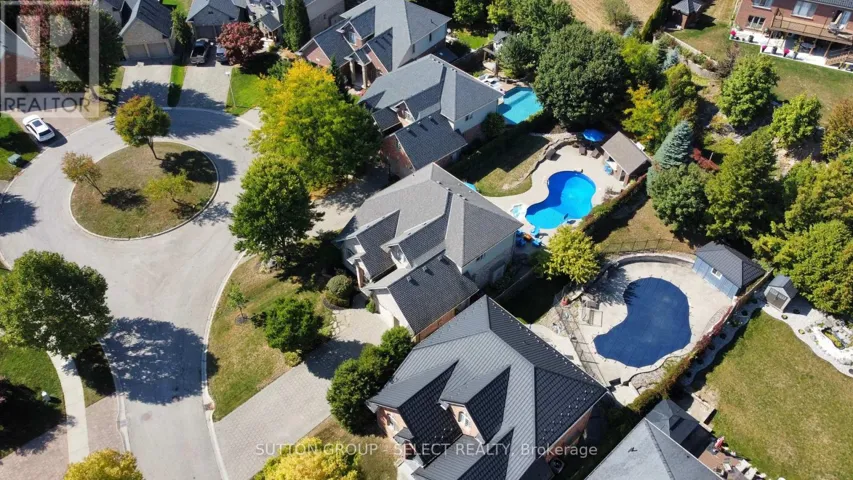 102 CHAMBERS AVENUE, London North (North B), Ontario N5X4H5