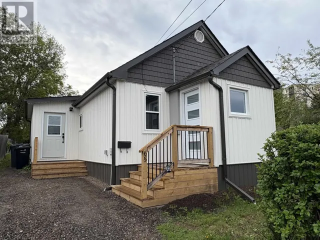 65 Rockwood Ave, Thunder Bay, Ontario P7A6A3
