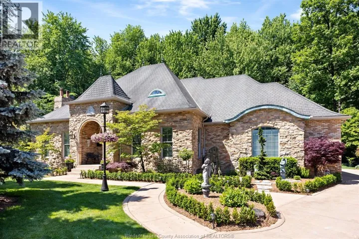 385 BEL AIR CIRCLE, Lakeshore, Ontario N8N5H4