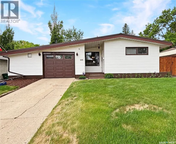 605 O AVENUE N, Saskatoon, Saskatchewan S7L2V4