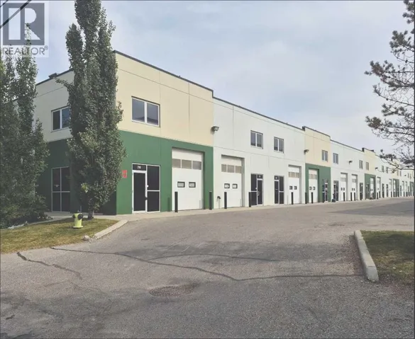 4, 4807 32 Street SE, Calgary, Alberta T2B2X3