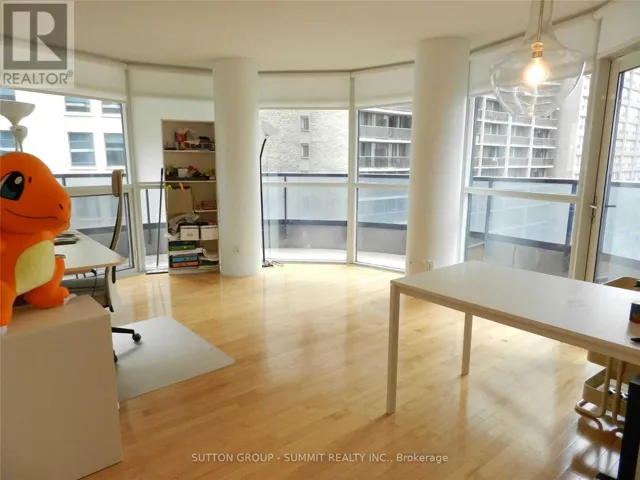 705 - 21 CARLTON STREET, Toronto (Church-Yonge Corridor), Ontario M5B1L3