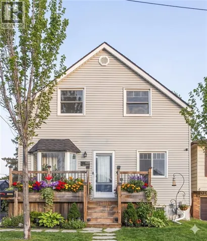 420 WAVERLY Street, Hamilton, Ontario L8H6R4