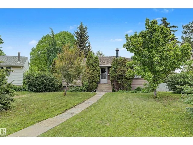 10647 147 ST NW, Edmonton, Alberta T5N3C6