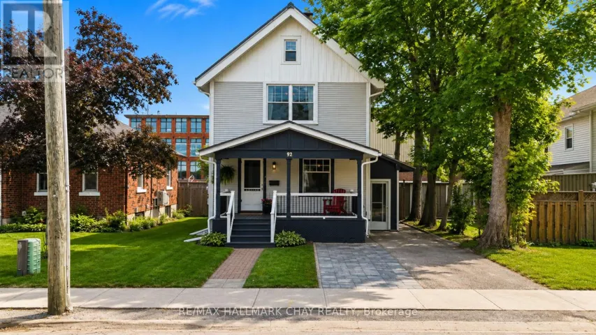 92 DUNLOP STREET, Orillia, Ontario L3V5P4