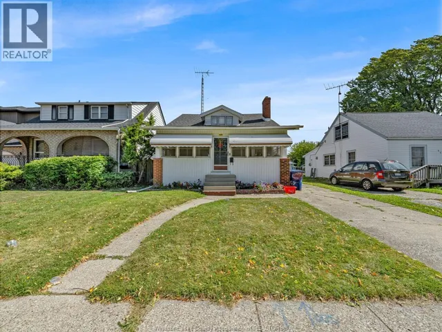 1560 JANETTE AVENUE, Windsor, Ontario N8X1Z6