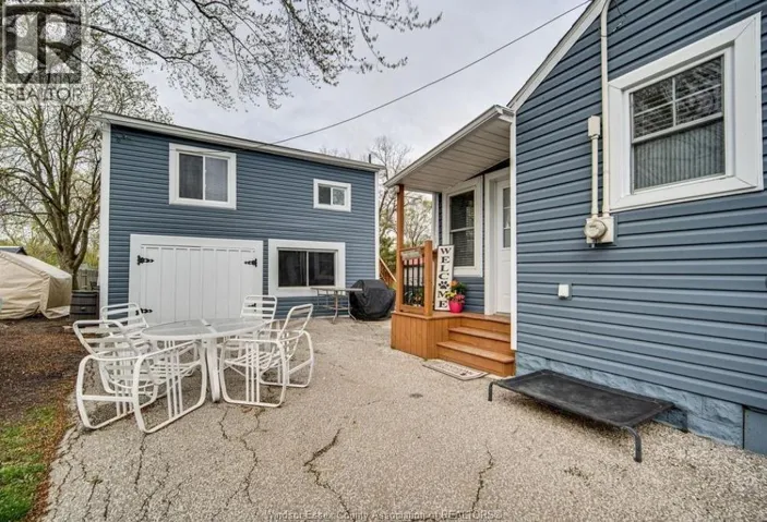 1971 BALFOUR Unit# B, Windsor, Ontario N8T2S4