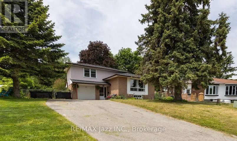 62 CROSSLEY DRIVE, Port Hope, Ontario L1A3T5