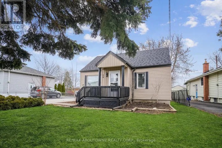96 MOHAWK ROAD E, Hamilton (Greeningdon), Ontario L9A2G9