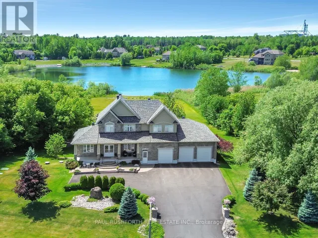 365 WEST LAKE CIRCLE, Ottawa, Ontario K0A1L0
