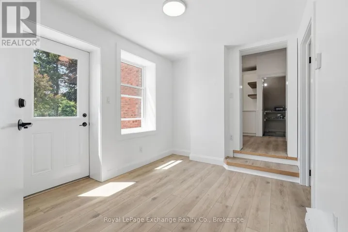 780