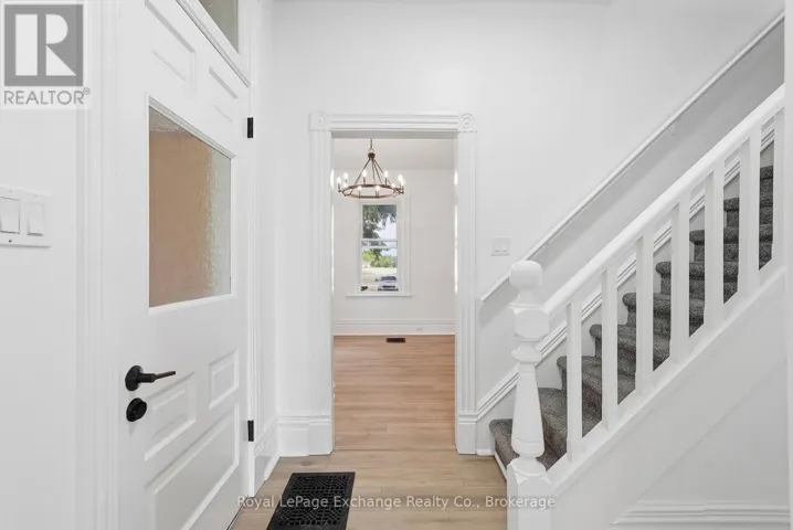 780