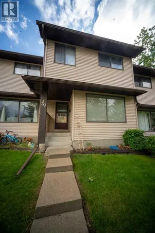 30, 380 Bermuda Drive NW, Calgary, Alberta T3K2B2