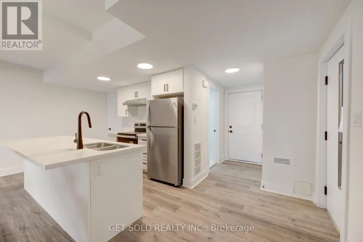 3 - 6701 THOROLD STONE ROAD, Niagara Falls (Stamford), Ontario L2J1B3