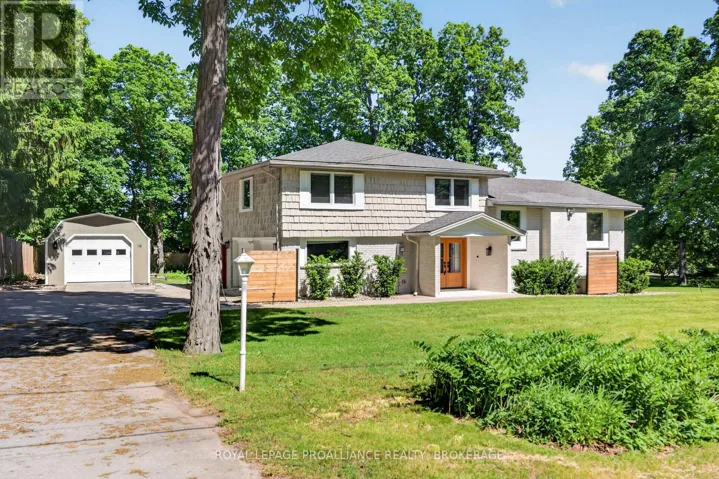 16 KING PITT ROAD, Kingston (Kingston East (Incl CFB Kingston)), Ontario K7L4V1