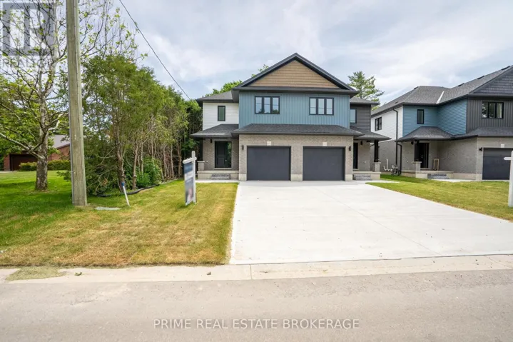 8 - 177 CHESTNUT STREET, Lucan Biddulph (Lucan), Ontario N0M2J0