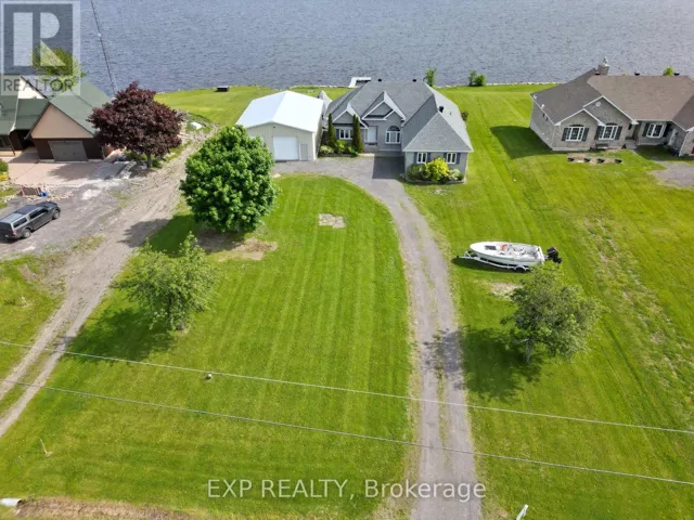 15 RUE HAUTE RIVE STREET, Alfred and Plantagenet, Ontario K0B1J0