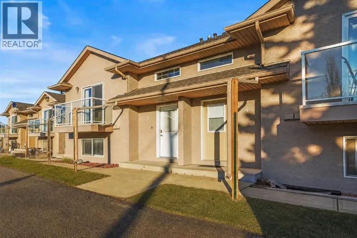 5, 4626 44 Street, Sylvan Lake, Alberta T4S1W7