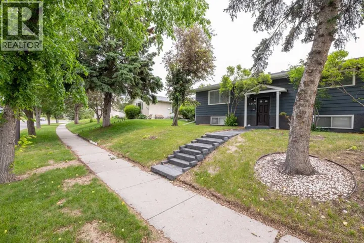 6036 4 Street NE, Calgary, Alberta T2K1K2