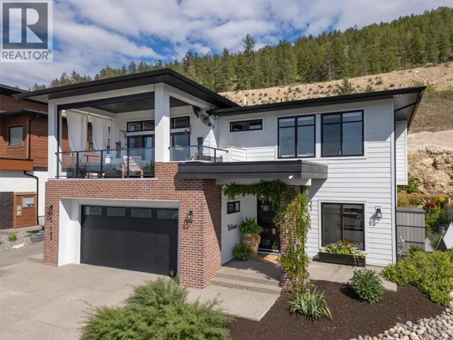 743 Deans Drive, Kelowna, British Columbia V1P1A1