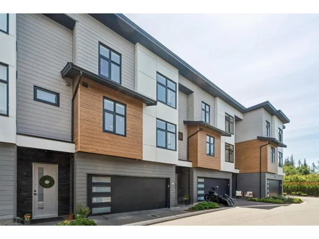 7 3075 160 STREET, Surrey, British Columbia V3Z0N6
