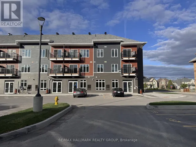 302 - 2370 TENTH LINE ROAD, Ottawa, Ontario K4A5V1