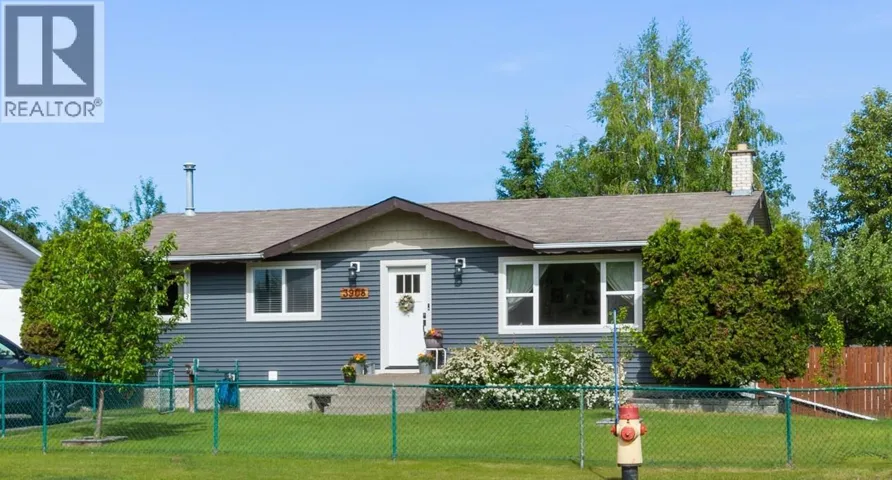 3908 ENEMARK CRESCENT, Prince George, British Columbia V2N2X5