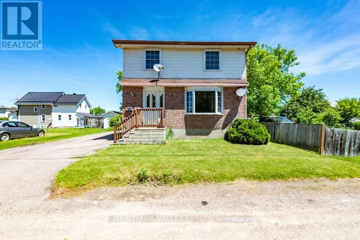 341 CRAIG STREET, Pembroke, Ontario K8A3S7