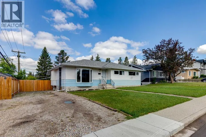 47 Clarendon Road NW, Calgary, Alberta T2L0P2