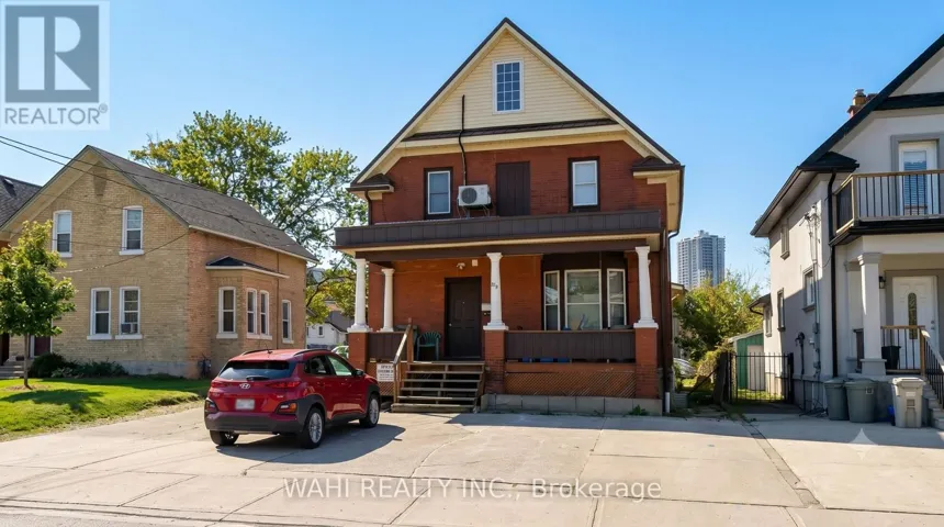209 BREITHAUPT STREET, Waterloo, Ontario N2H5H3