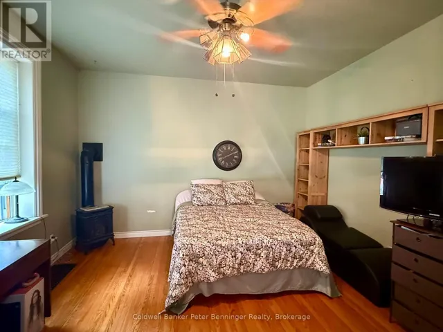 780