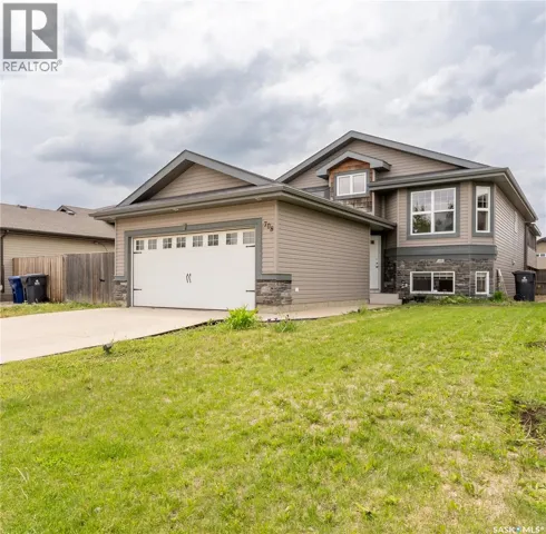 708 6TH AVENUE S, Martensville, Saskatchewan S0K2T0