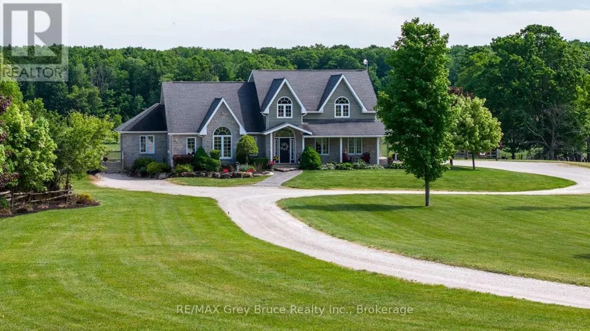 122152 SIDEROAD 12, Georgian Bluffs, Ontario N4K5N5