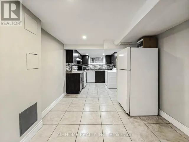 BSMT - 57 GLADMAN AVENUE N, Newmarket (Central Newmarket), Ontario L3Y1W4