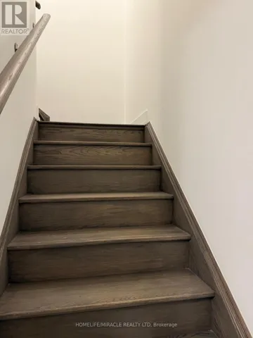 L122 - 9570 ISLINGTON AVENUE, Vaughan (Sonoma Heights), Ontario L4H5E8