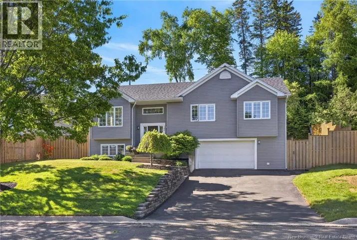 140 Coburn Court, Fredericton, New Brunswick E3B7A6