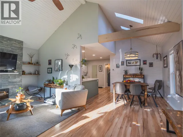 505 Rene Avenue, Penticton, British Columbia V2A1P1