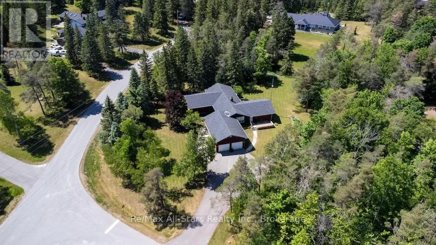 32 FOREST DRIVE, Kawartha Lakes (Manvers), Ontario L0A1A0