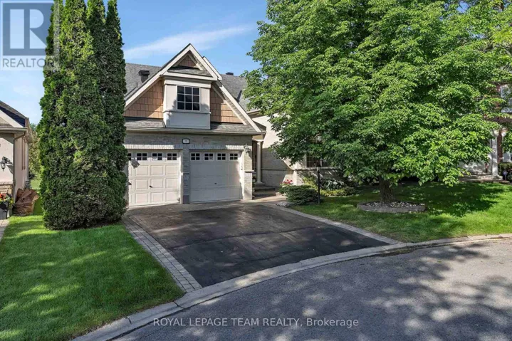 32 SILVERTHORN COURT, Ottawa, Ontario K2J4Y2
