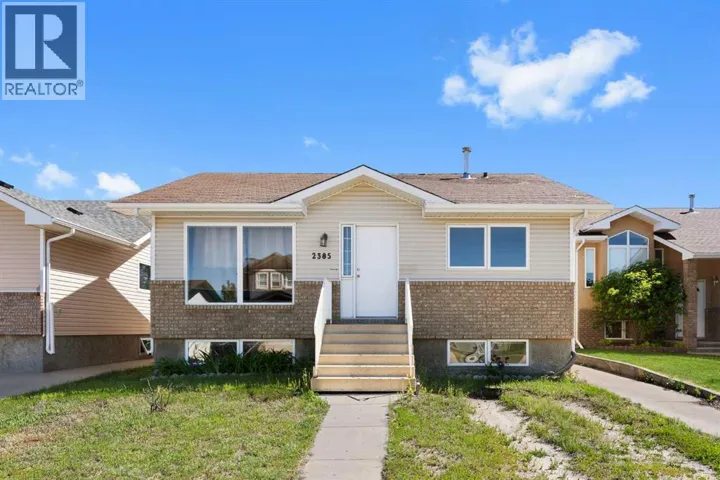 2385 Hatcher Drive NE, Medicine Hat, Alberta T1C1X5