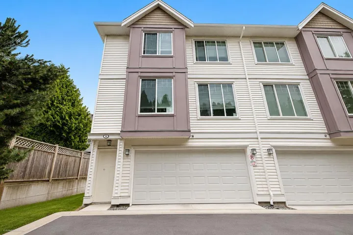 10 8033 166B STREET, Surrey, British Columbia V4N0G7