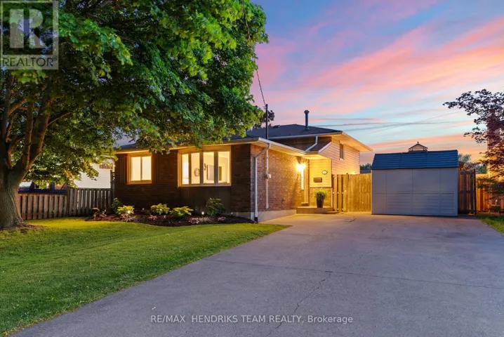 111 MEREDITH DRIVE, St. Catharines (Carlton/Bunting), Ontario L2M6C5